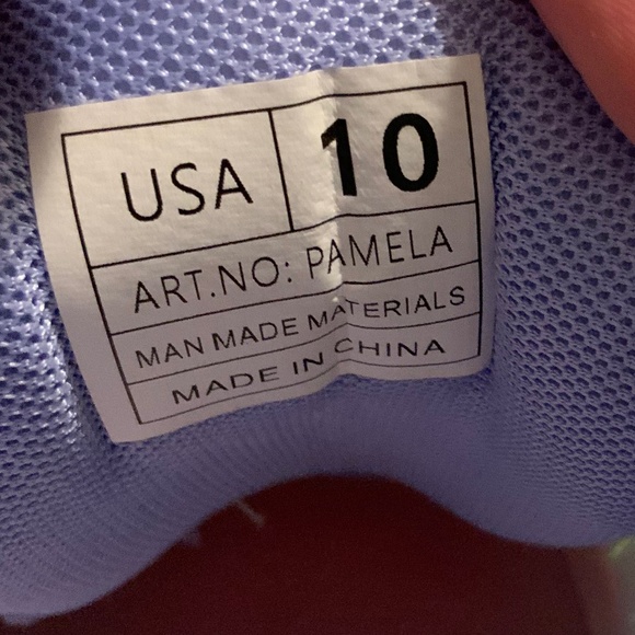 Berness Multi-Colored Sneakers - Women’s Size 10 - Picture 3 of 6